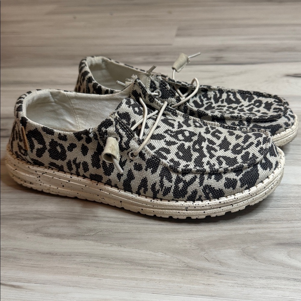 Hey Dude Black and White Leopard Print Shoes size 8